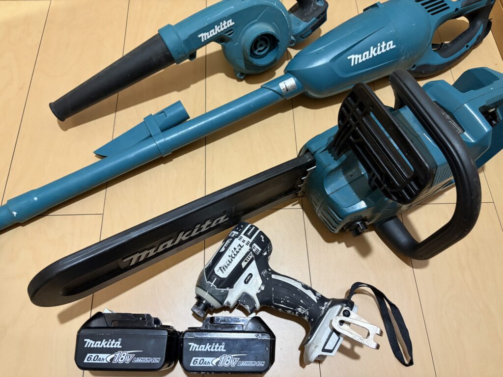 マキタ(Makita) 充電式ブロワ 18V3Ah バッテリ・充電器付 UB185DRF
